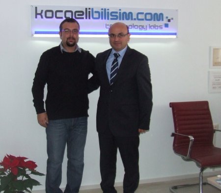 Dr.Metin Oral Kocaeli Biliim'den bilgi alrken Yalova Web